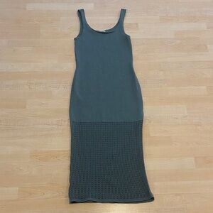 Green Bodycon Knit Midi Dress Size Small Sleeveless Side Slit